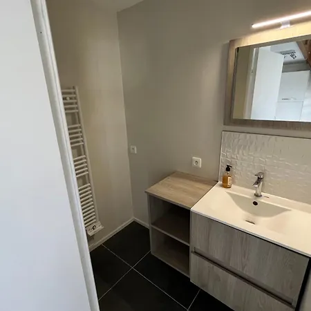 Charming Cocoon Apartman *